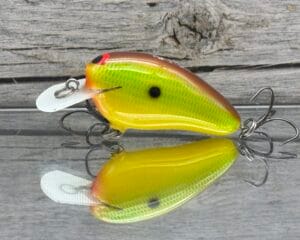 Black Label Balsa - Peanut - Balsa Crankbait - Chartreuse Classic Color - Zoom WEC Mutt