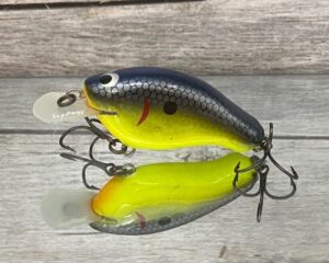 Greenfish Tackle - Stray Dog - Custom Balsa Crankbait - Chartreuse Shad Color