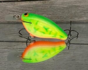 Black Label Balsa - Bacon - Balsa Crankbait - Lime Coach Dog Color