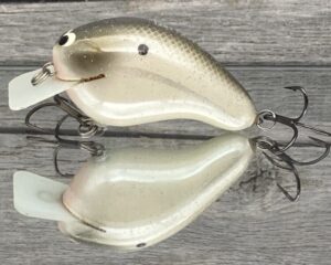 Black Label Balsa - CBS 2 - Custom Balsa Squarebill Crankbait - Silver Flash Color- Bagley B2