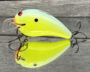 Black Label Balsa - Ricochet - Custom Balsa Crankbait - Chartreuse Powder Blue Back Color
