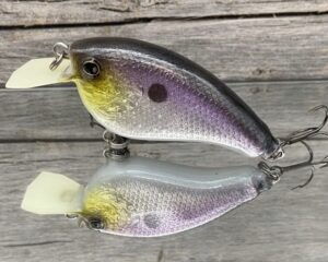 The Lure Forge - 2.5 Flatside - Balsa Crankbait - Lavender Shad Color