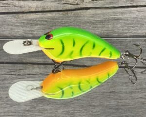 Greenfish Tackle - Small G - Custom Balsa Crankbait - Lime Coach Dog Color
