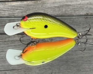 Black Label Balsa - Wobbler - Custom Balsa Crankbait - Chartreuse Black Back Color