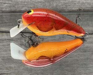 Greenfish Tackle - G2 - Custom Balsa Squarebill Crankbait - Fire Craw Color