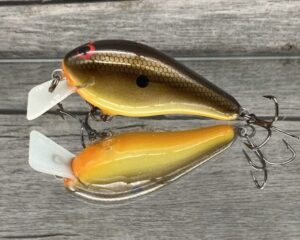 Greenfish Tackle - G2 - Custom Balsa Squarebill Crankbait - Gold Dust Color