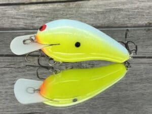 Black Label Balsa - Wobbler - Custom Balsa Crankbait - Chartreuse Powder Blue Color