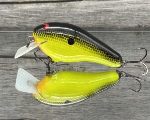 Greenfish Tackle - G2 - Custom Balsa Squarebill Crankbait - Chartreuse Black Back Color