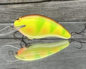 Black Label Balsa - Razor - Balsa Crankbait - Pineapple Color