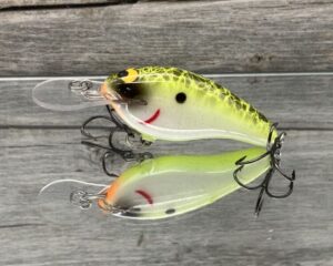 Black Label Balsa - Shiver 7 - Custom Balsa Crankbait - Piebald Plemmons Color