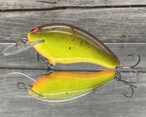Black Label Balsa - Razor - Balsa Crankbait - Chartreuse Root Beer Color