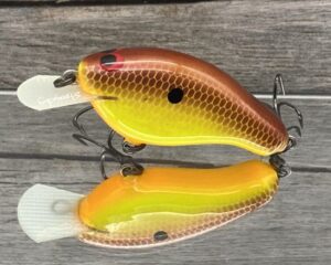 Greenfish Tackle - Stray Dog - Custom Balsa Crankbait - Jelly Mustard Color