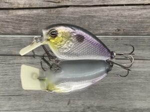 The Lure Forge - 2.2 Wobbler Squarebill Crankbait - Lavender Shad Color