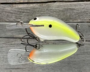 Black Label Balsa - Prowler MR - Custom Balsa Crankbait - Pro Lavender Shad Color