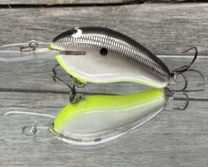 Black Label Balsa - Prowler MR - Custom Balsa Crankbait - Hot Date Color