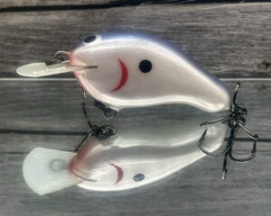 Greenfish Tackle - Stray Dog - Custom Balsa Crankbait - Albino Color