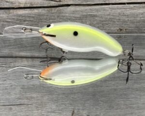 Black Label Balsa - Tapout Jr - Custom Balsa Crankbait - Pro Lavender Shad Color