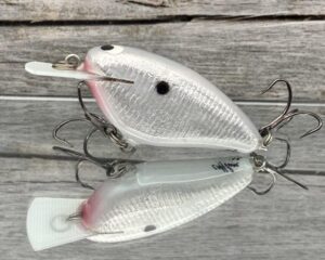 Black Label Balsa - Bacon-Signature Series - Balsa Crankbait - Foiled Grey Back Color