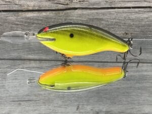 Black Label Balsa - Tapout - Custom Balsa Crankbait - Chartreuse Black Back Color