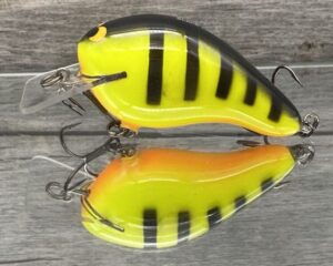 Black Label Balsa - Head Hunter - Custom Balsa Squarebill Crankbait - Bandit Mistake Color - Zoom WEC E-2