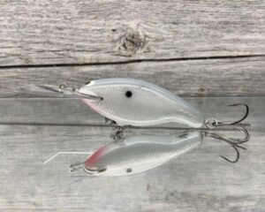 Black Label Balsa - Tapout - Signature Series Custom Balsa Crankbait - Foiled Grey Back Color