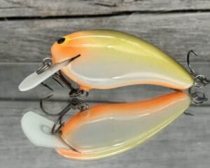 Black Label Balsa - Turbo - Custom Balsa Crankbait - Parrot Color