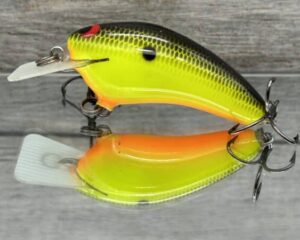Black Label Balsa - Speedy - Hybrid Squarebill Crankbait - Chartreuse Black Back Color