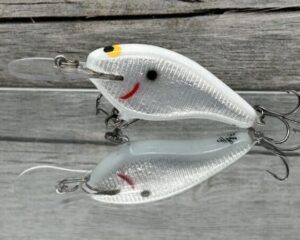 Black Label Balsa - Shiver 7 Signature Series - Custom Balsa Crankbait - White Knight Color