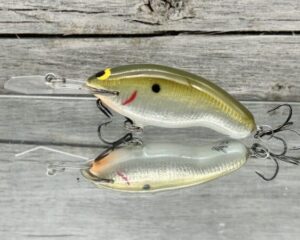 Black Label Balsa - Tapout Jr - Signature Series Custom Balsa Crankbait - Foiled Olive Shad Color