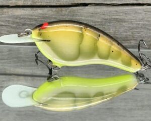 Black Label Balsa - Slim Series - Custom Balsa Crankbait - Bone Craw Color