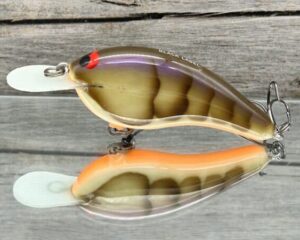 Black Label Balsa - Slim Series - Custom Balsa Crankbait - Violet Craw Color