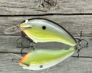 Black Label Balsa - Razor Signature Series - Balsa Crankbait - Foiled Chartreuse Magic Color
