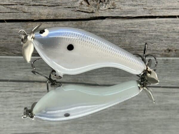 John Hott Lures - H-1 - Custom Balsa Squarebill - Foiled Red Shad Color -  Wood Bait Country