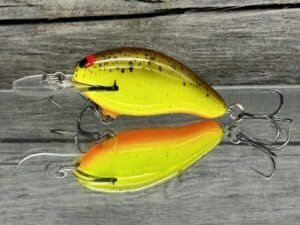 Black Label Balsa - Rattling Badger - Custom Balsa Crankbait - Chartreuse Root Beer color