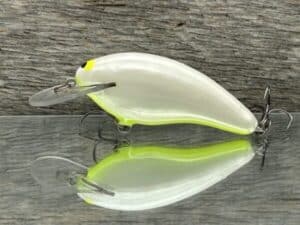 Black Label Balsa - Razor - Balsa Crankbait - Hot Pearl color